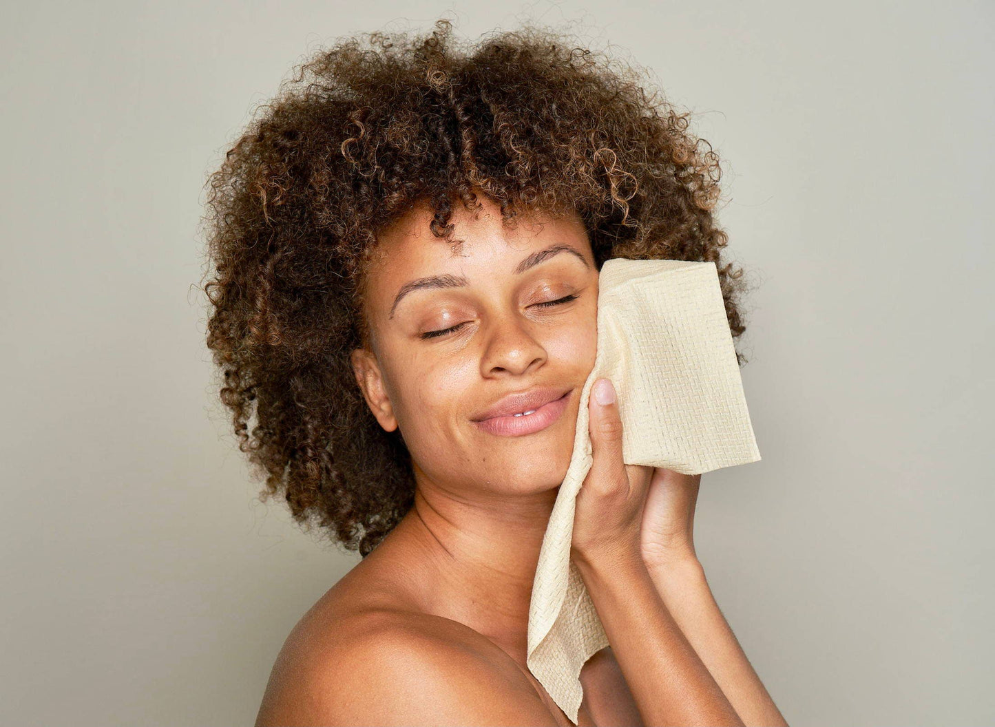 Clean Towels XL Bamboo, Disposable Face Towels, 50 Count