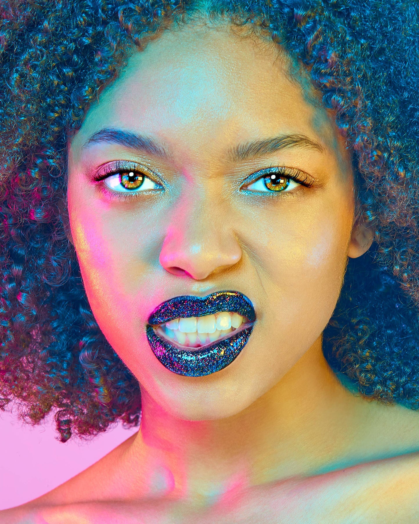 Quiet Riot 2-in-1 Glitter Lip Duo - Black (Chasm)